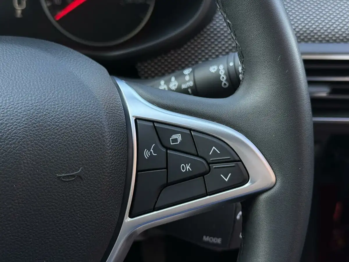 2021-dacia-sandero-10-tce-comfort-90bhp-big-22