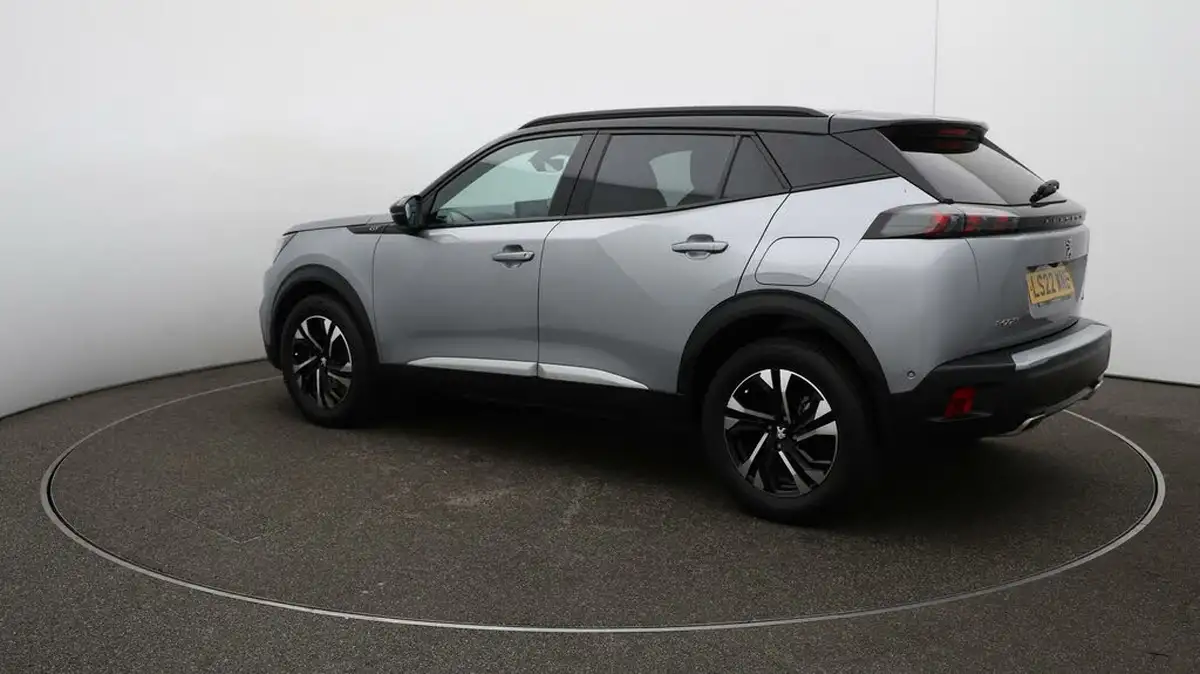 2022-peugeot-2008-suv-12-puretech-gt-big-27
