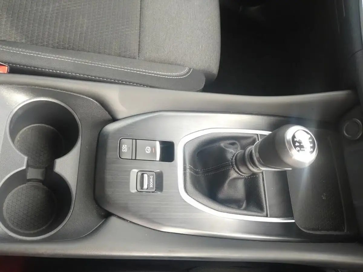 2022-nissan-qashqai-13-dig-t-n-connecta-140ps-big-22