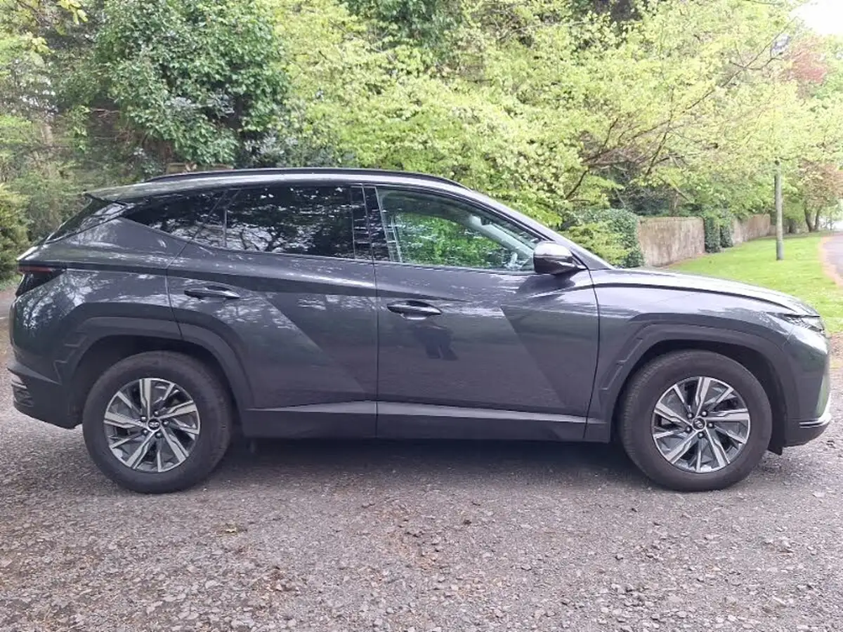2022-hyundai-tucson-16-t-gdi-se-connect-150ps-big-3