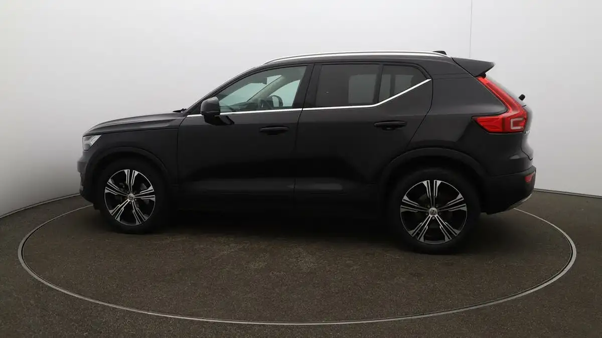2021-volvo-xc40-20-b4-inscription-pro-197bhp-geartronic-big-49