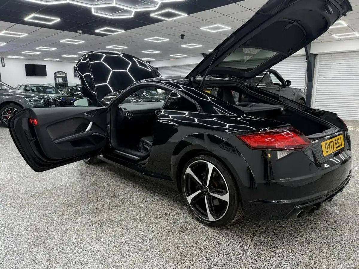 2017-audi-tts-20-tfsi-quattro-tts-black-edition-coupe-s-tronic-big-12