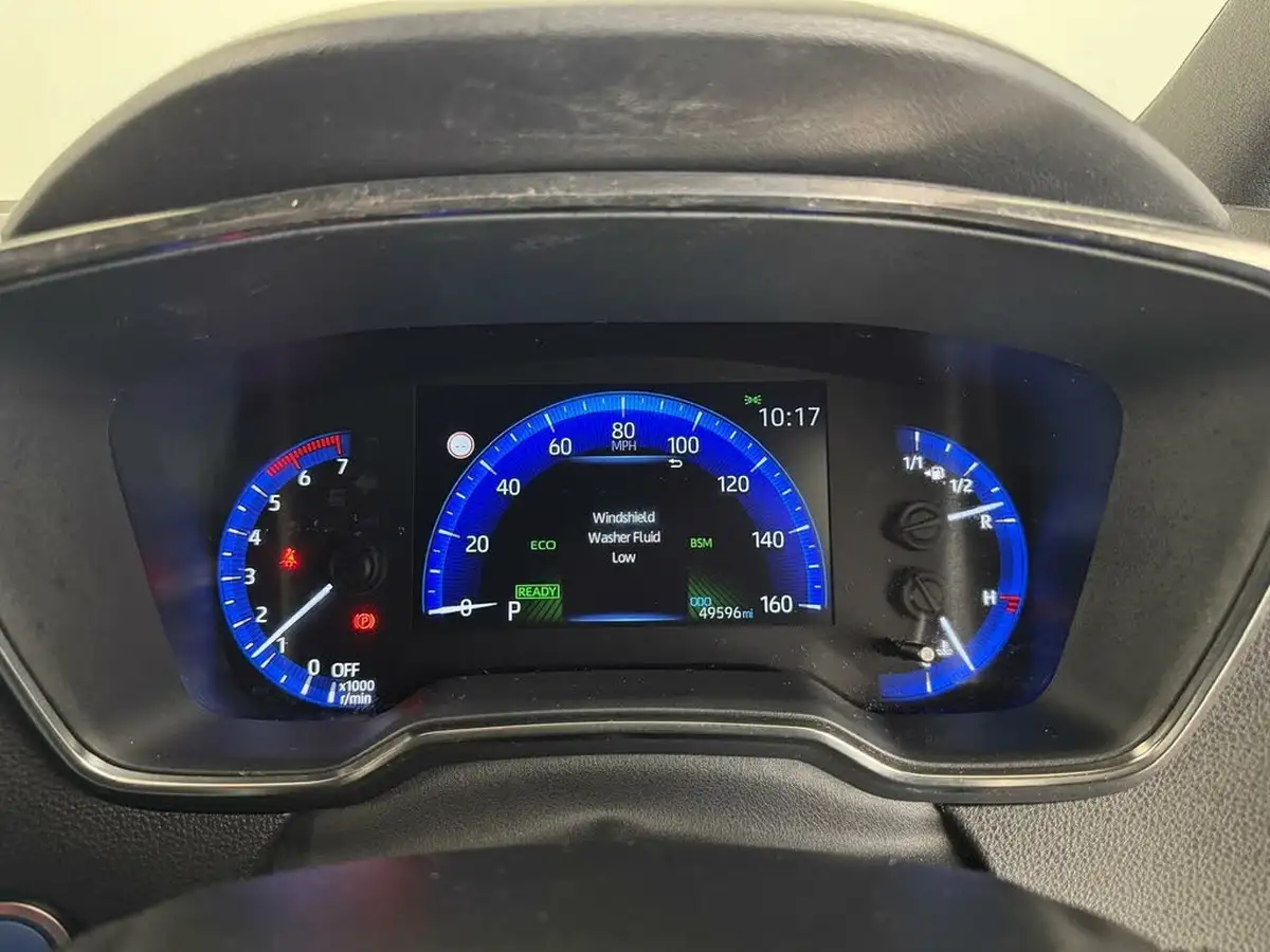 2022-suzuki-swace-18-sz5-big-38