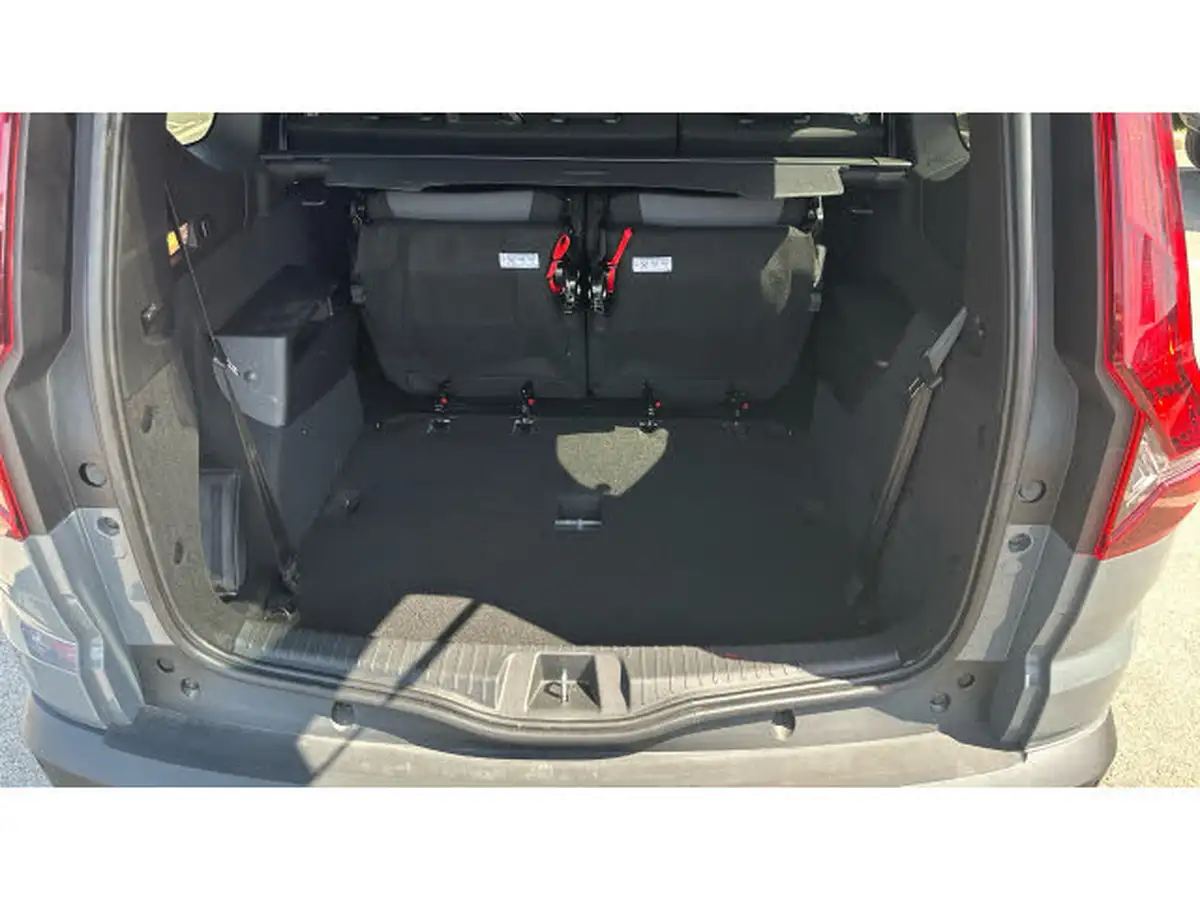 2024-dacia-jogger-16-tce-extreme-big-29