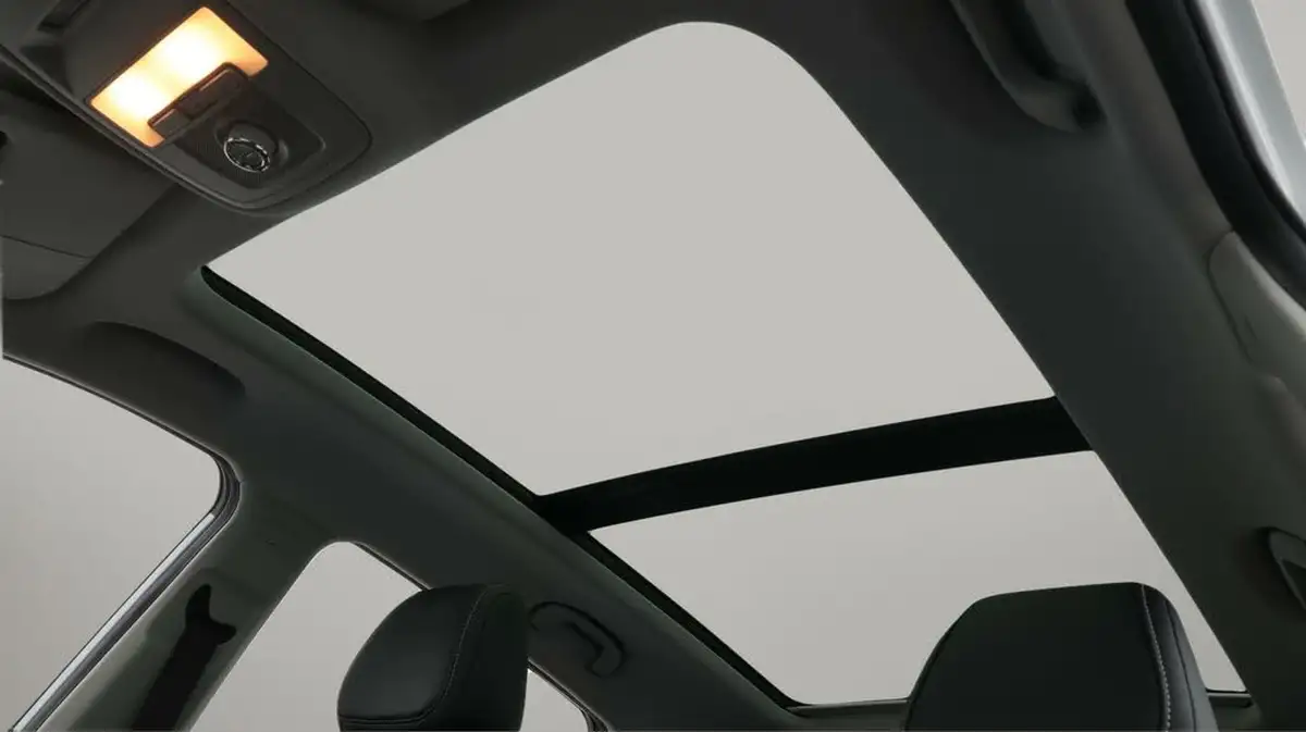 2021-mg-zs-suv-e-exclusive-ev-big-25