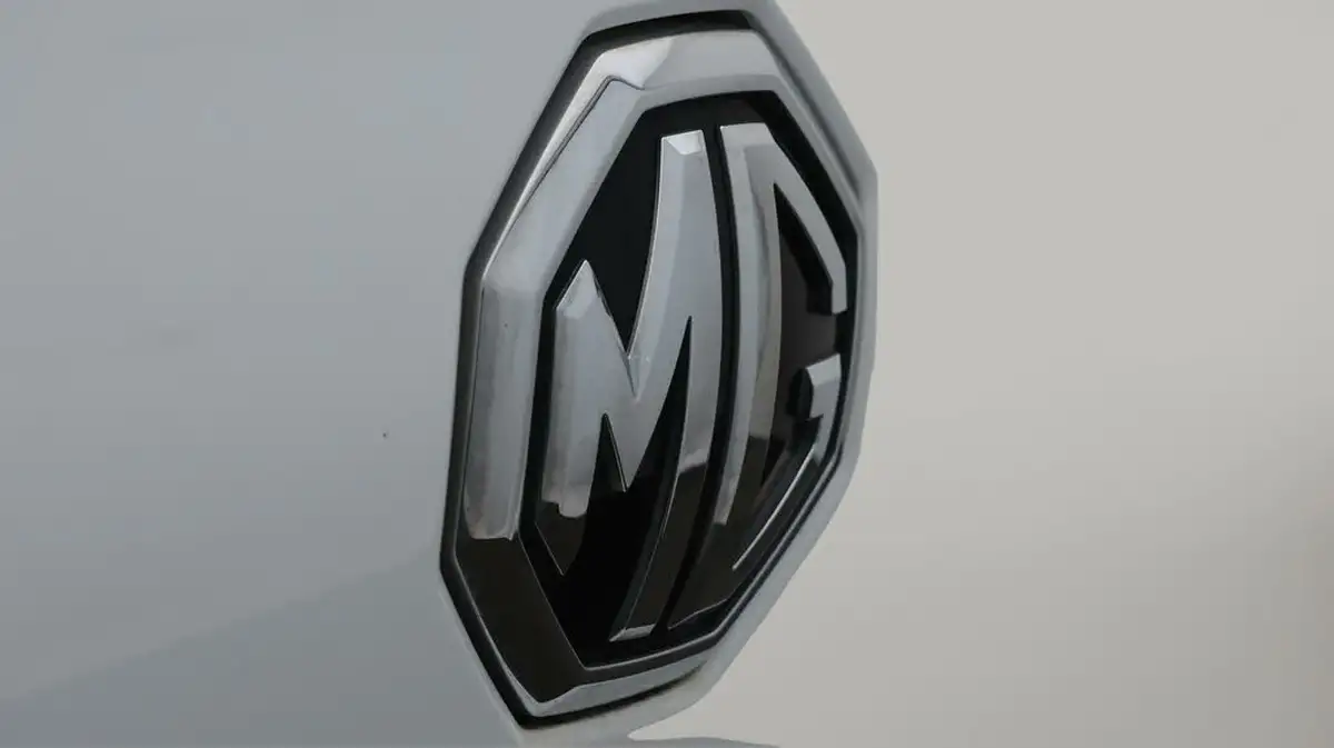 2021-mg-zs-suv-e-exclusive-ev-big-21