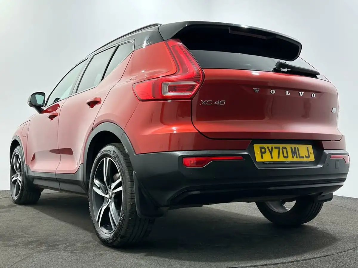 2021-volvo-xc40-15-t5-r-design-262bhp-big-42