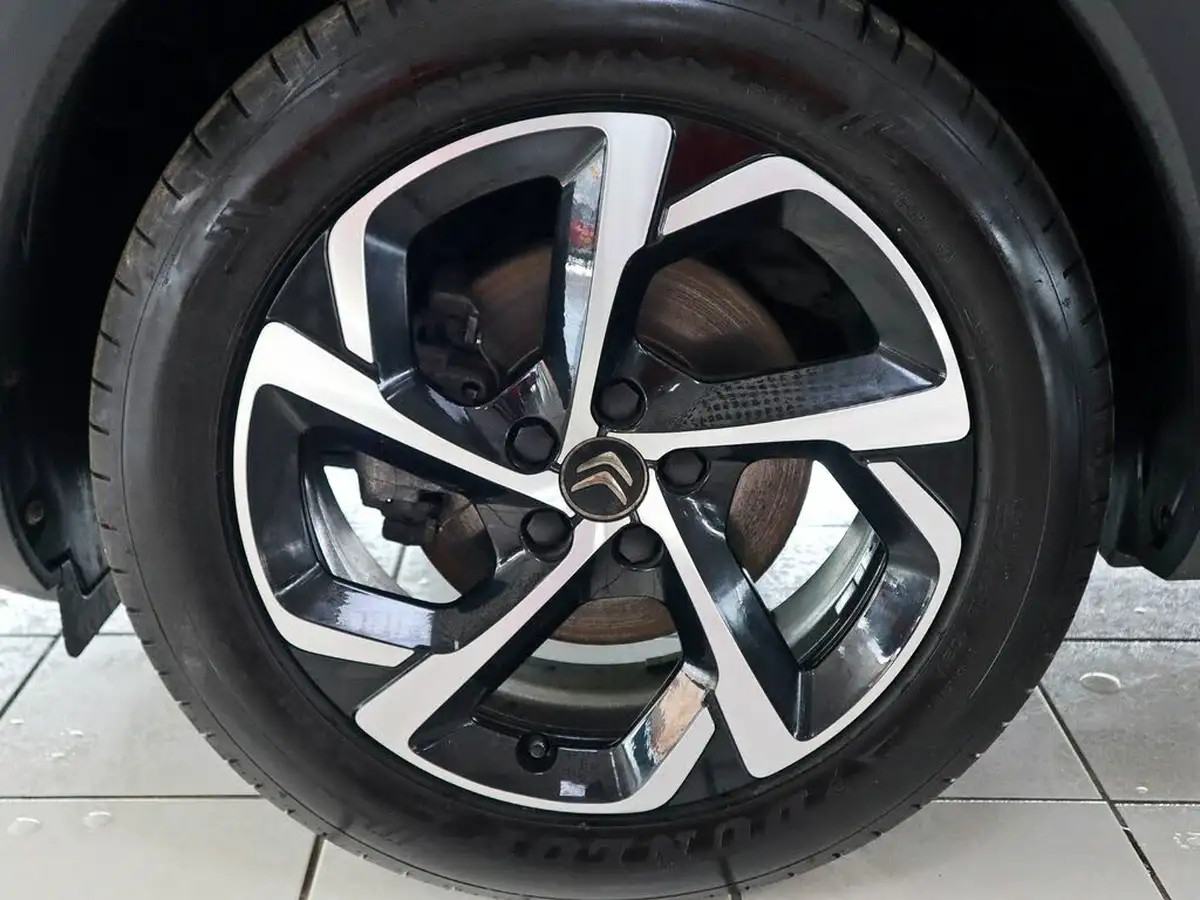 2019-citroen-c5-aircross-12-puretech-flair-big-14
