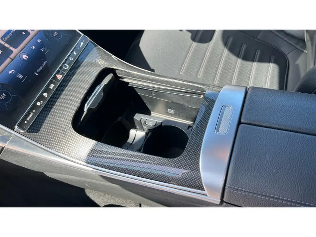 2023-mercedes-benz-c-class-20-c300e-amg-line-premium-plus-estate-5d-big-12
