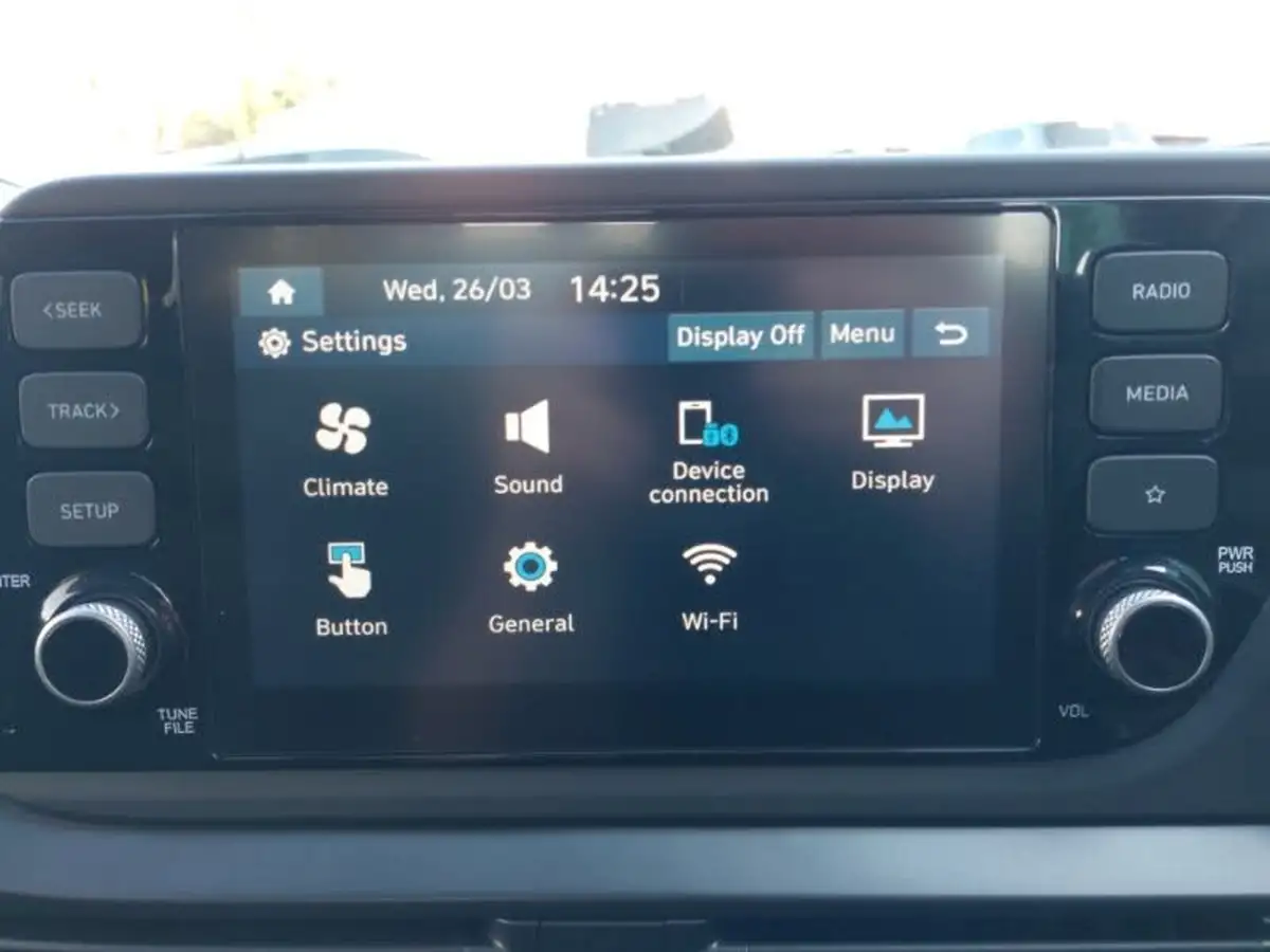 2024-hyundai-i20-10-t-gdi-advance-big-15