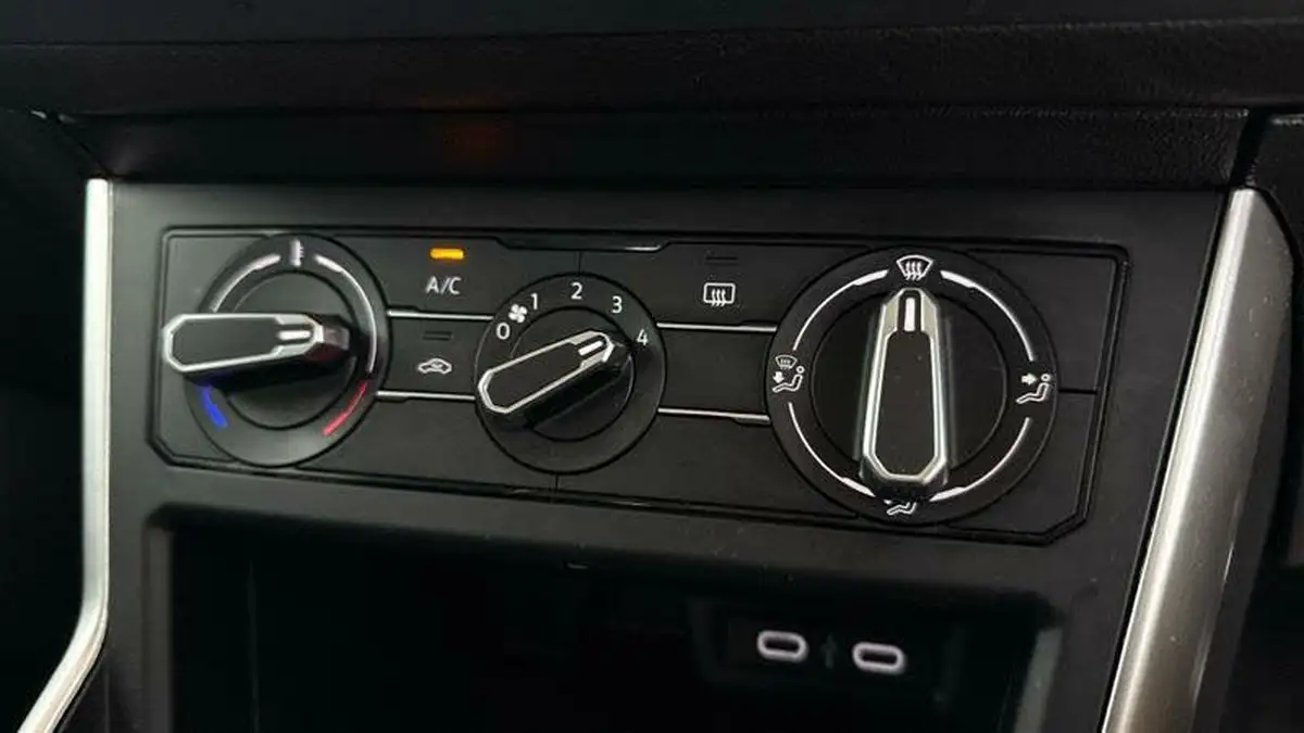 2024-volkswagen-polo-10-tsi-life-big-24