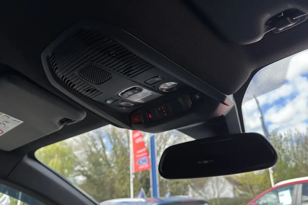 2023-peugeot-3008-suv-12-puretech-allure-premium-eat8-big-46