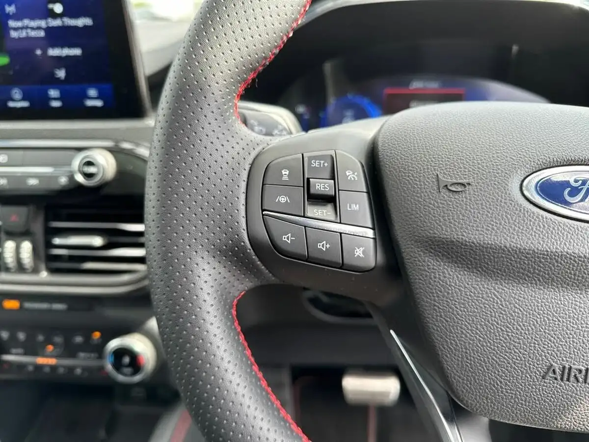 2024-ford-kuga-25t-st-line-x-edition-190ps-fhev-big-25