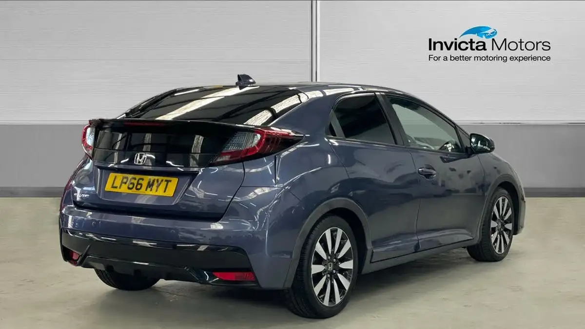 2016-honda-civic-18-i-vtec-sr-dasp-hatchback-auto-big-2
