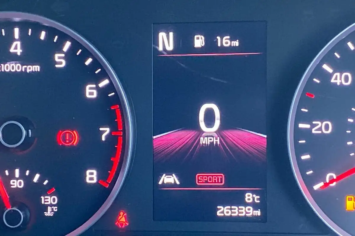 2021-kia-stonic-10-t-gdi-connect-big-36