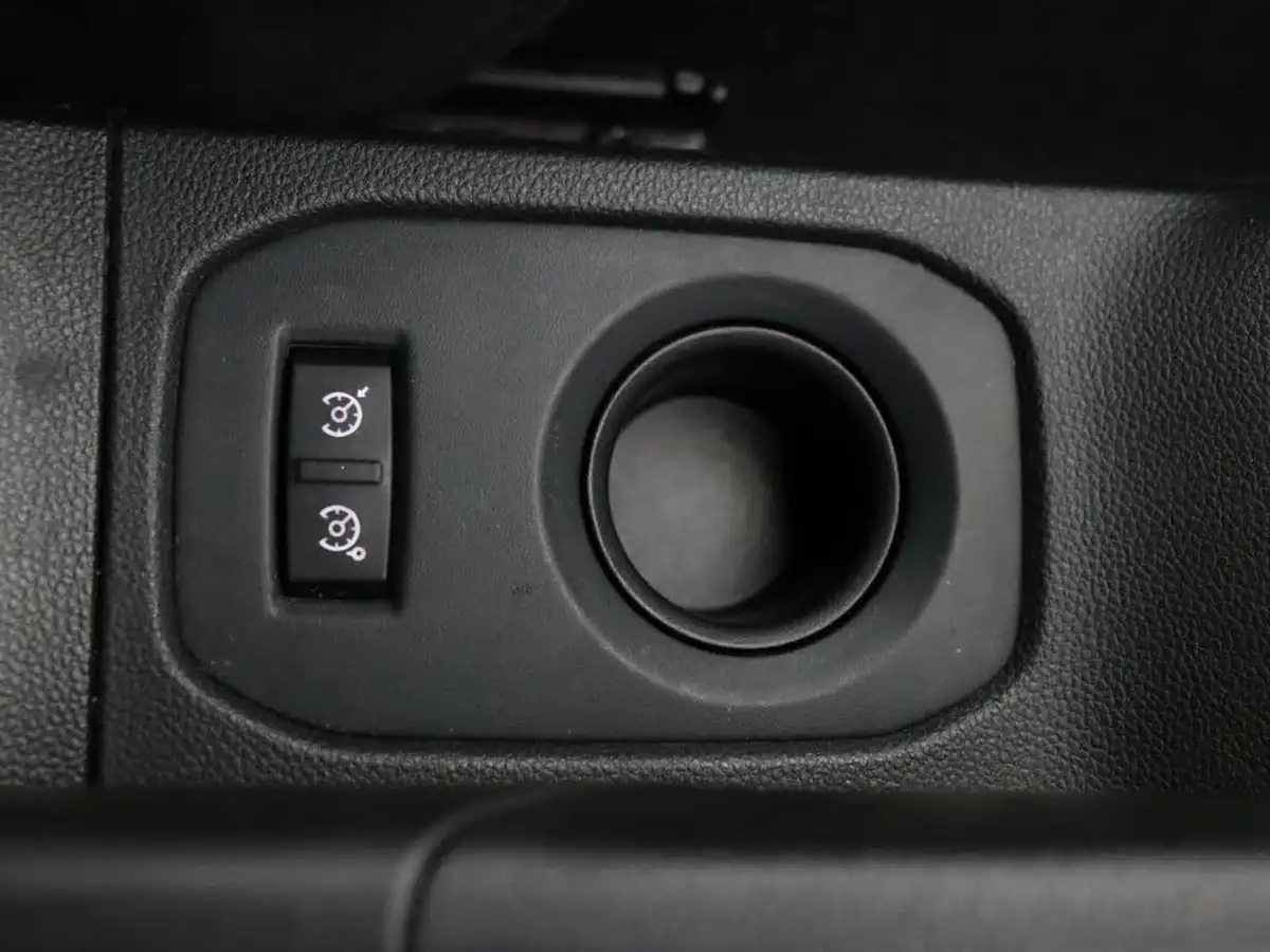 2020-dacia-duster-10-tce-comfort-100bhp-ss-big-32