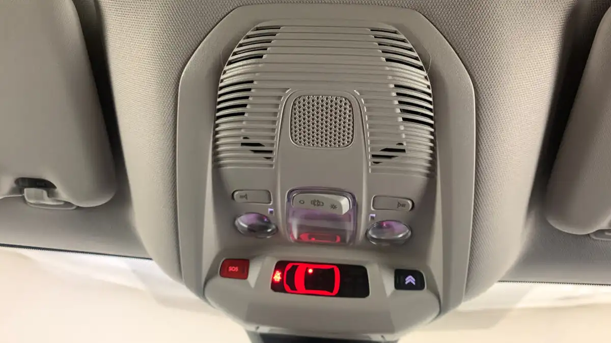 2022-citroen-c5-aircross-12-puretech-shine-ss-big-31