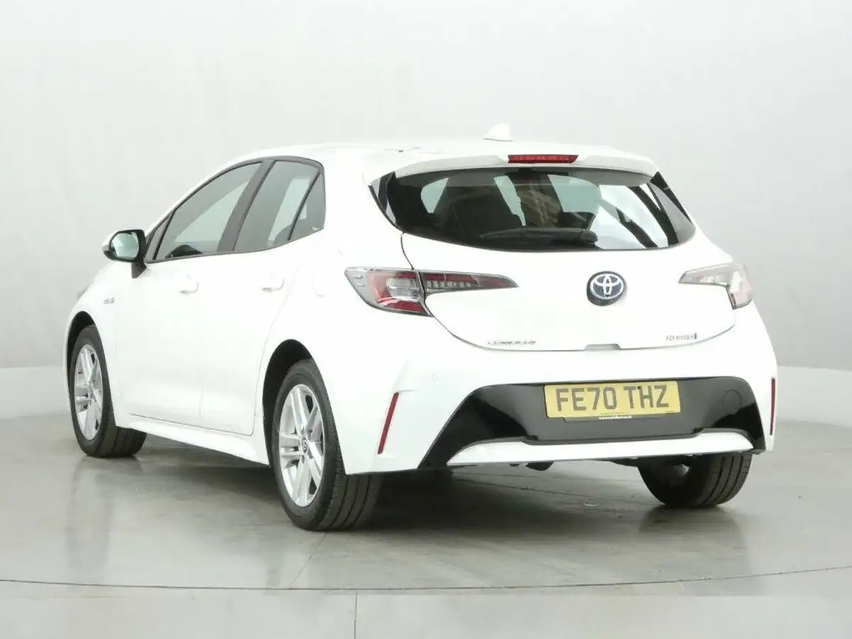 2020-toyota-corolla-18-vvt-i-icon-tech-spare-wheel-hatchback-5d-big-5