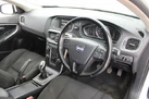 2013-volvo-v40-16-t2-es-small-22