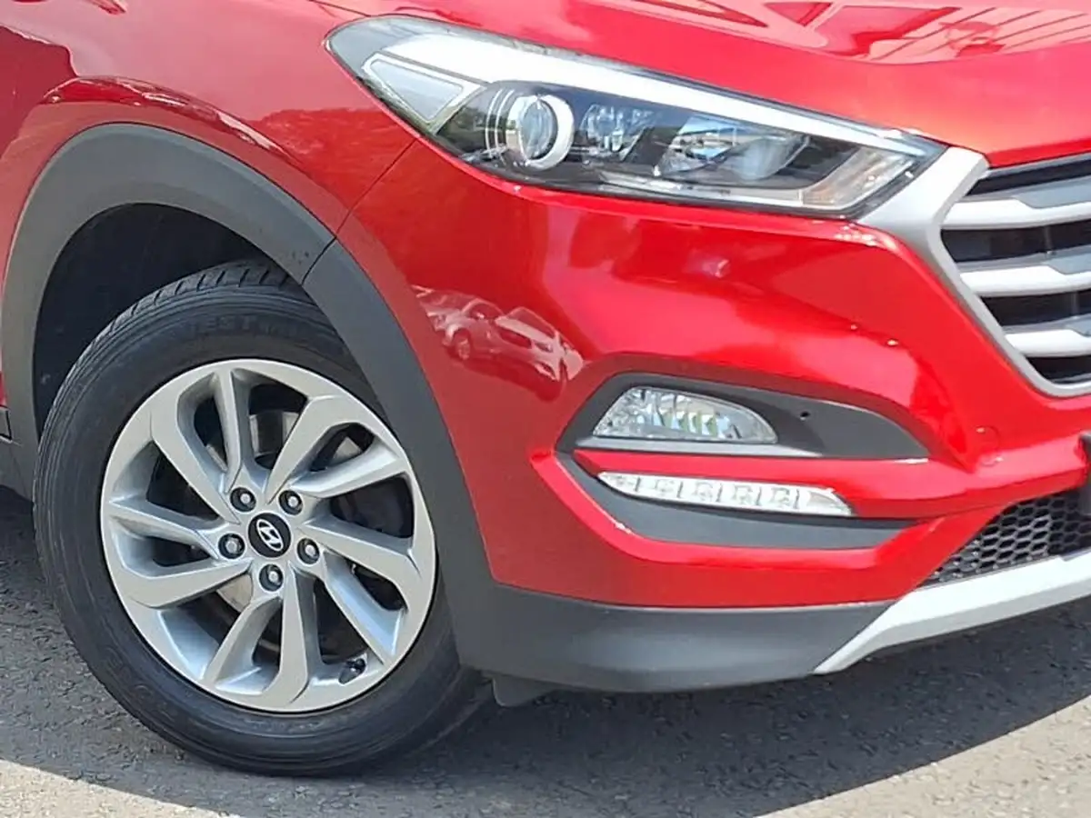 2017-hyundai-tucson-17crdi-blue-drive-se-nav-116ps-big-8