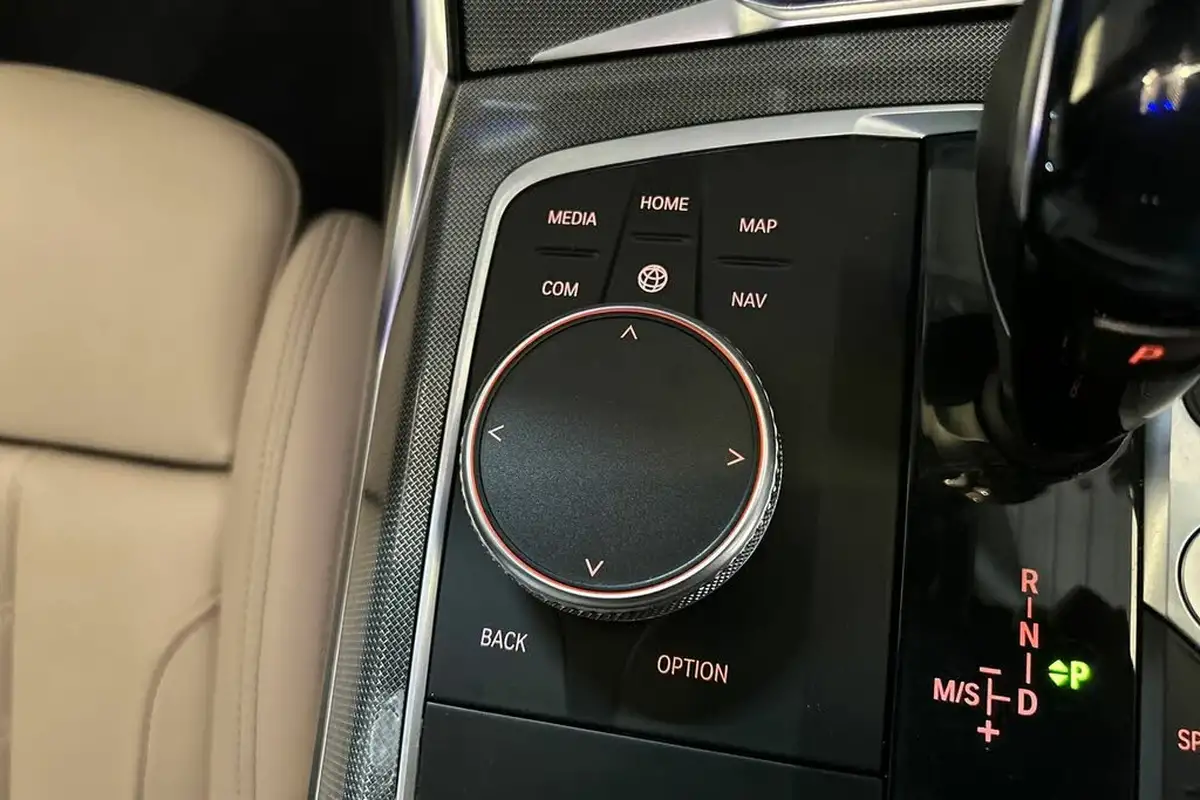 2021-bmw-3-series-30-m340i-xdrive-mht-touring-5d-big-25