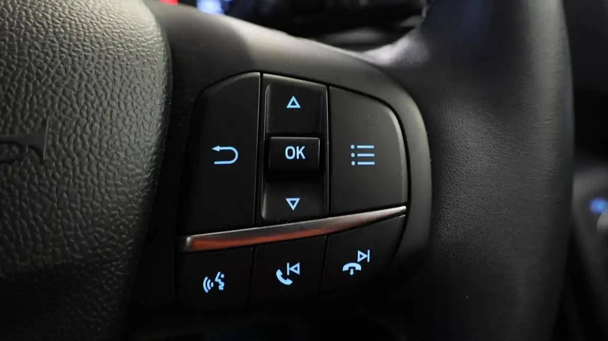 2021-ford-puma-suv-10-titanium-125ps-hybrid-mhev-big-22