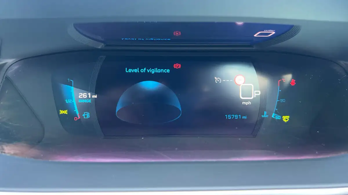 2023-peugeot-2008-suv-12-puretech-gt-130bhp-station-wagon-eat8-big-12