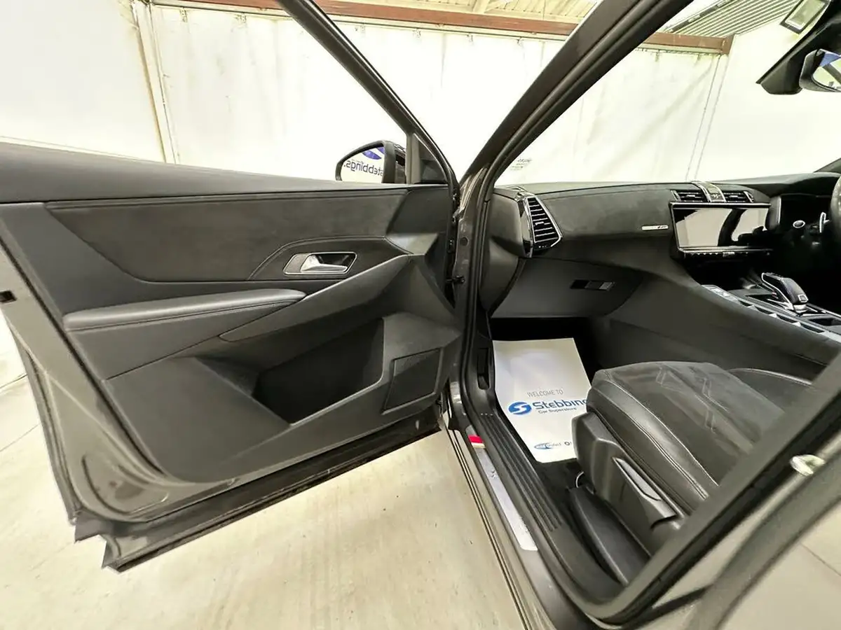 2018-ds-ds-7-crossback-16-puretech-performance-line-225ps-big-29