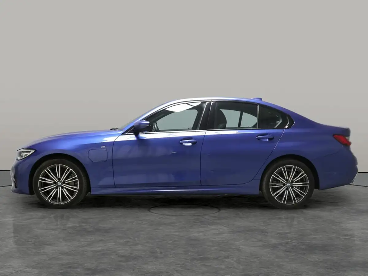 2020-bmw-3-series-big-10