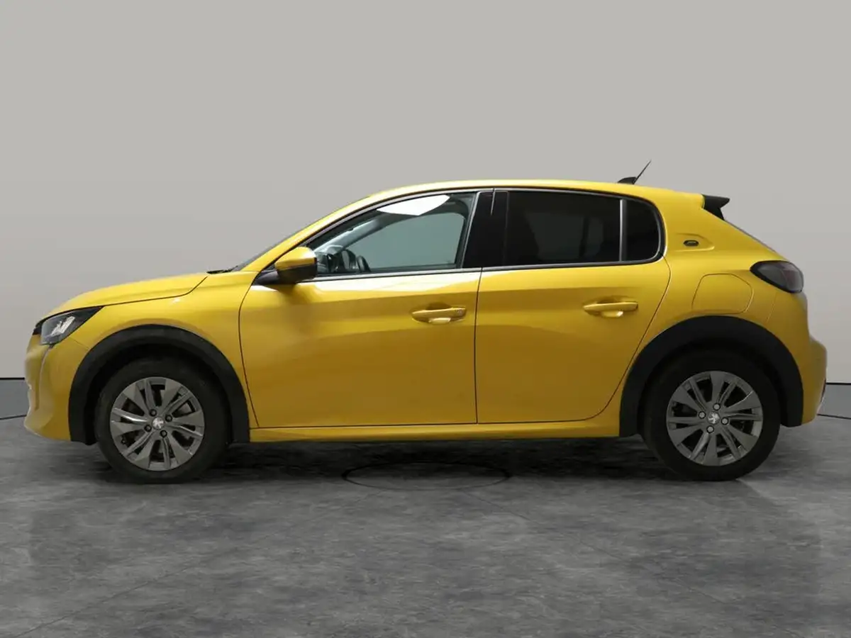 2020-peugeot-208-e-allure-big-9