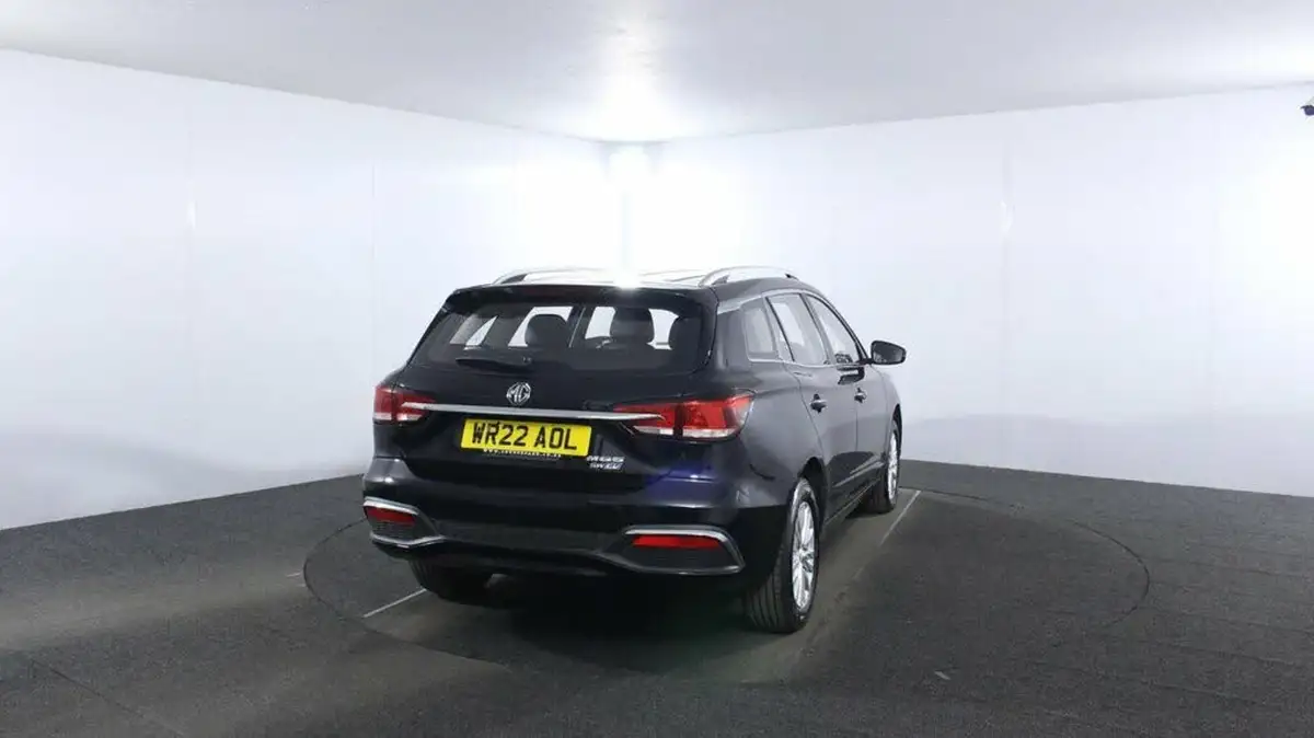 2022-mg-mg5-e-exclusive-ev-long-range-big-6