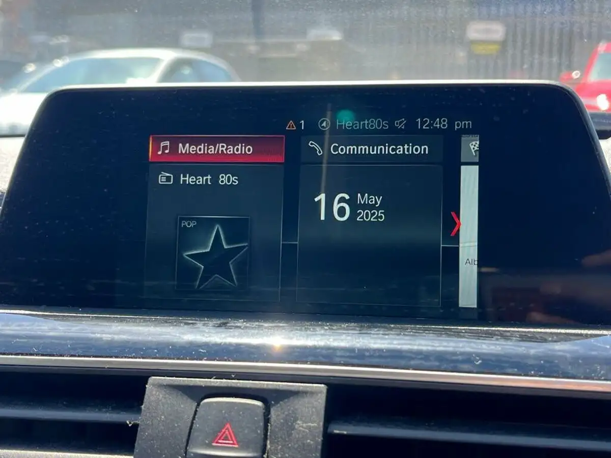 2018-bmw-3-series-20-330e-sport-big-12