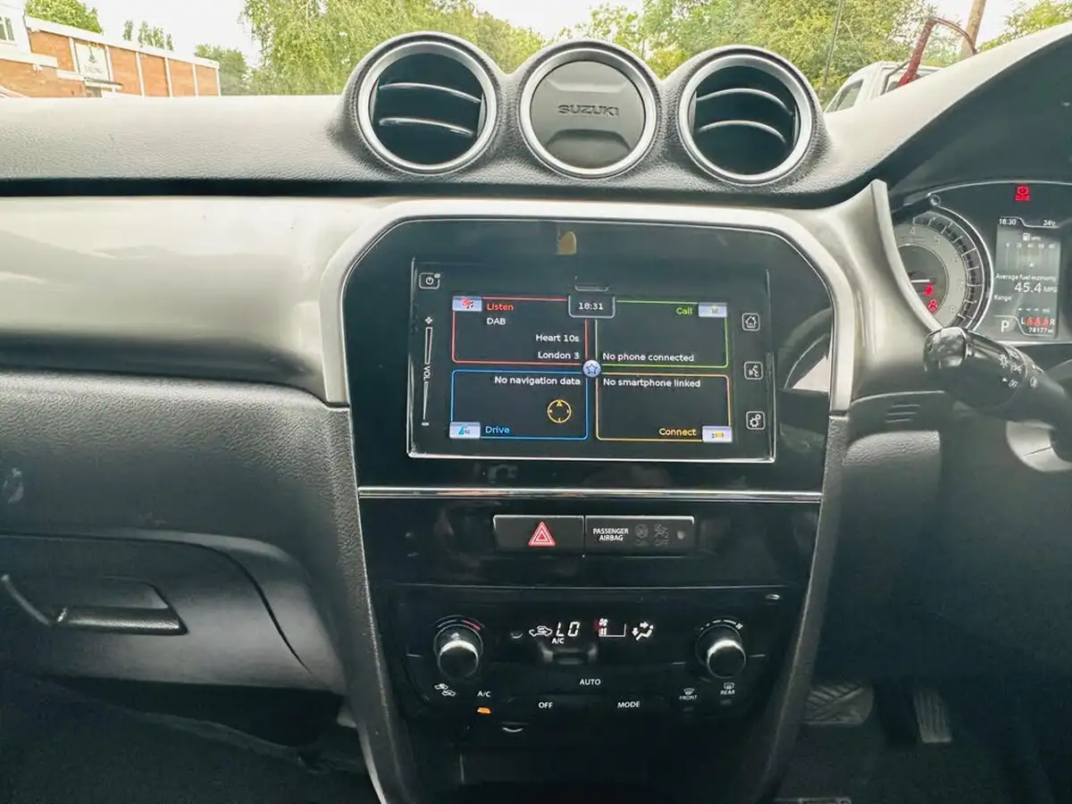 2020-suzuki-vitara-14-boosterjet-sz-t-140ps-auto-big-23