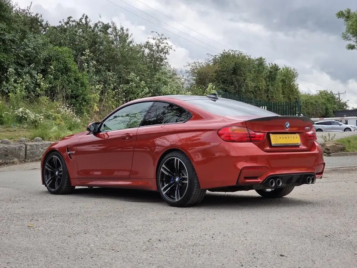 2015-bmw-4-series-30-m4-425bhp-ss-coupe-m-dct-big-4