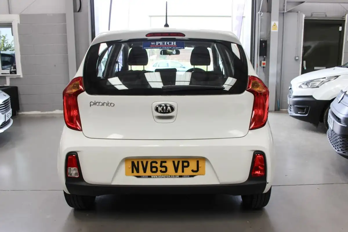 2016-kia-picanto-10-picanto-1-5d-big-5