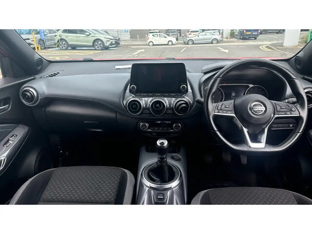 2021-nissan-juke-10-dig-t-n-connecta-big-9