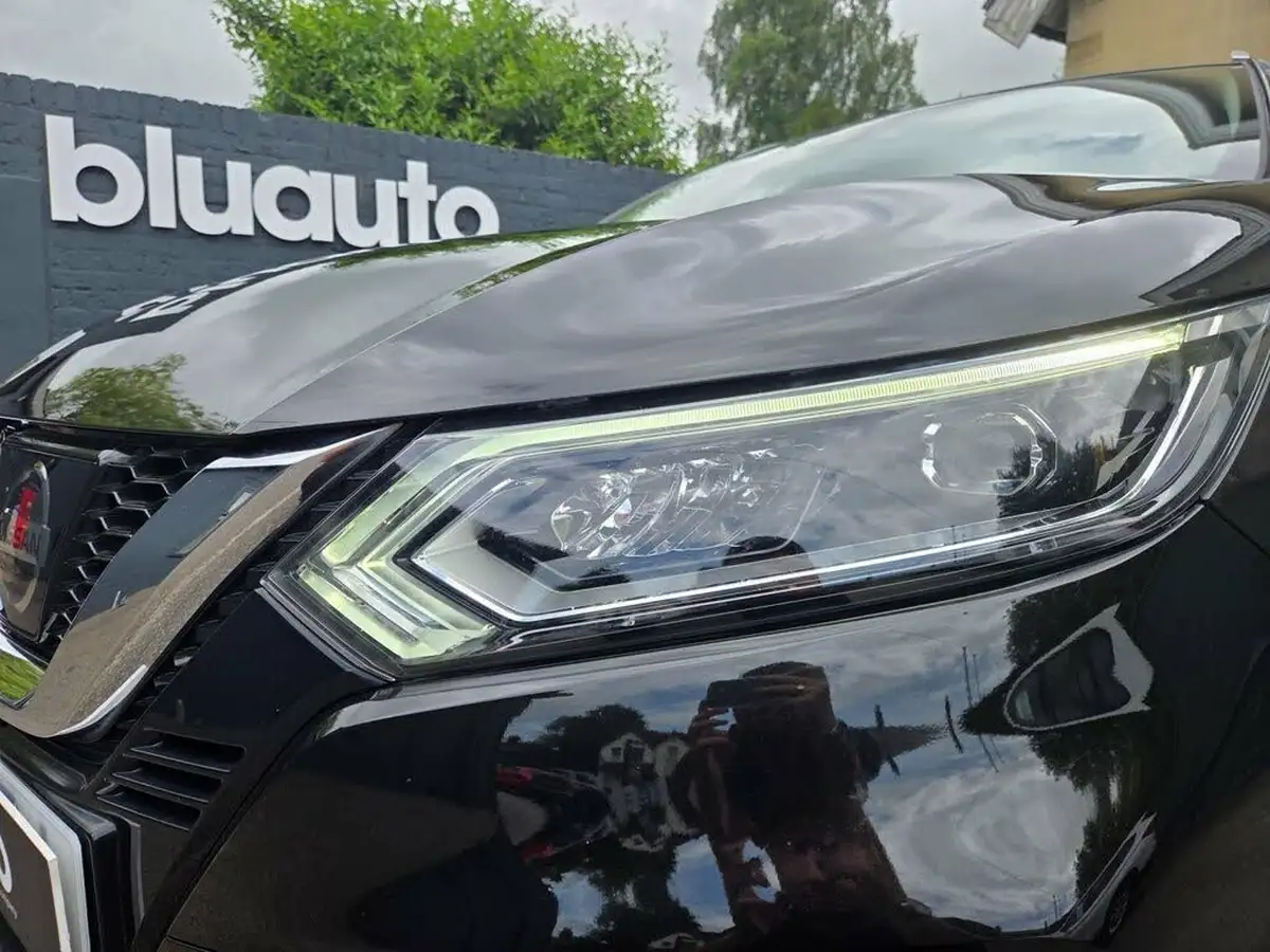 2018-nissan-qashqai-12-dig-t-tekna-big-5