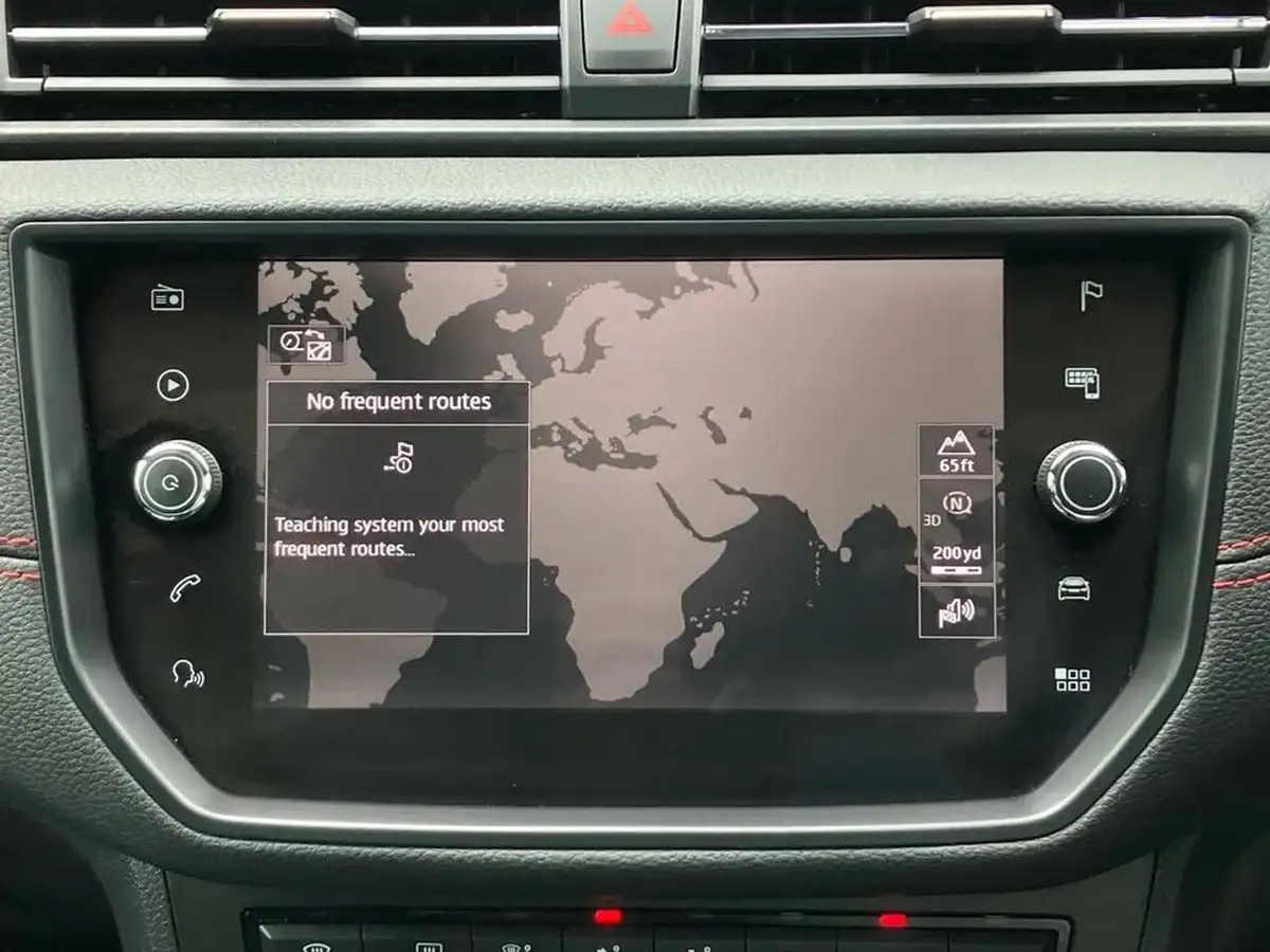 2019-seat-arona-10-tsi-fr-sport-big-10