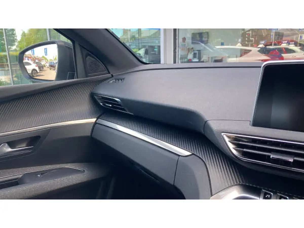 2023-peugeot-3008-suv-12-puretech-active-premium-eat8-big-6