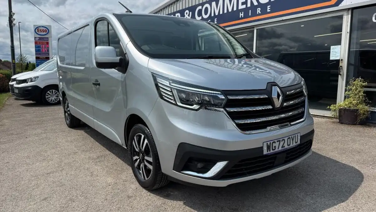 2023-renault-trafic-20dci-ll30-150-sport-panel-big-2