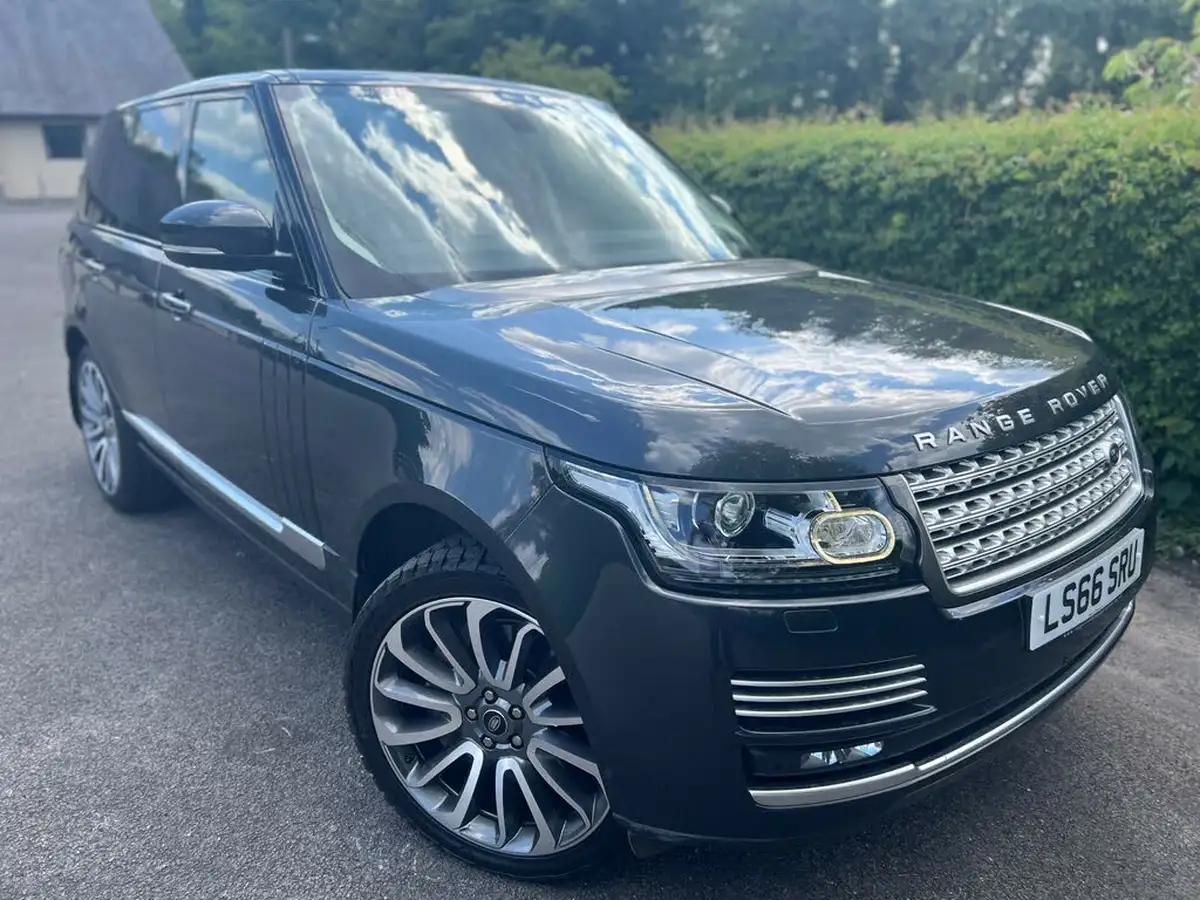 2016-land-rover-range-rover-44-sdv8-autobiography-44-sdv8-339bhp-awd-ss-big-1