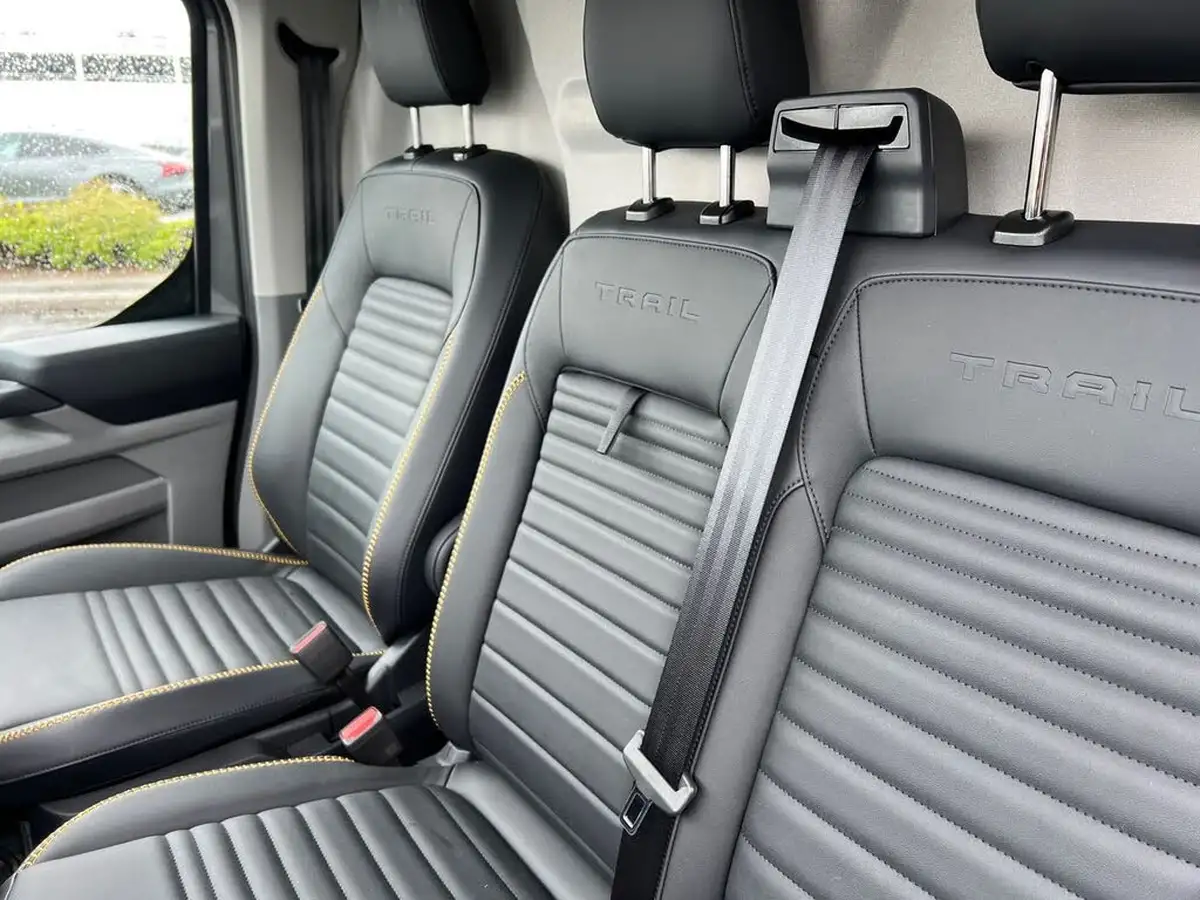 2025-ford-transit-custom-20tdci-320-l2h1-trail-150pseu6e-panel-van-1996cc-big-15