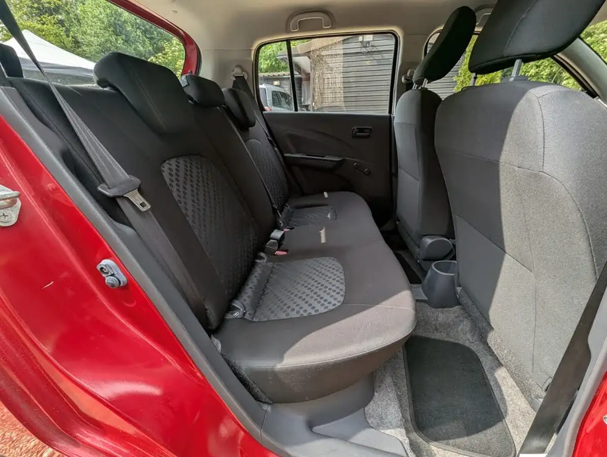 2016-suzuki-celerio-10-sz3-big-13