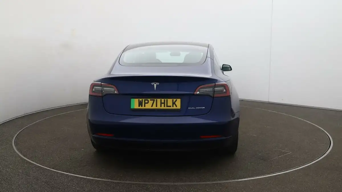 2021-tesla-model-3-e-long-range-awd-big-54
