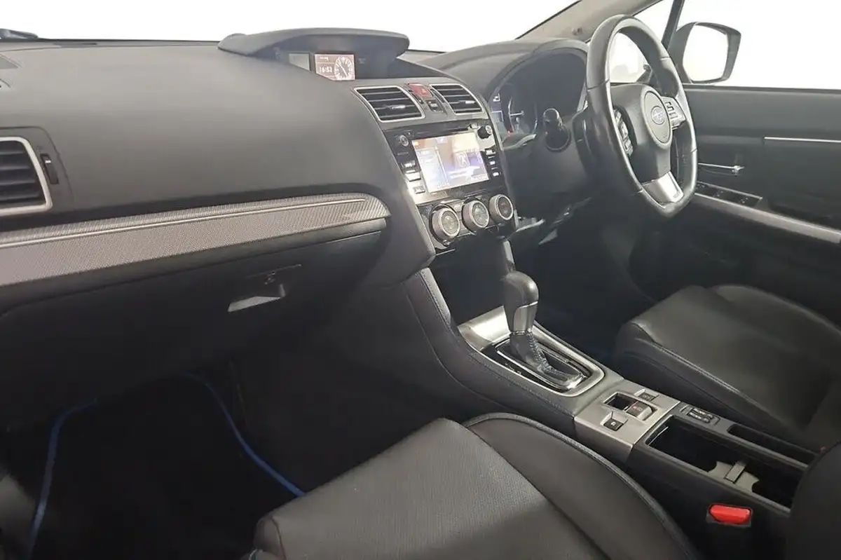 2017-subaru-levorg-16i-gt-big-8