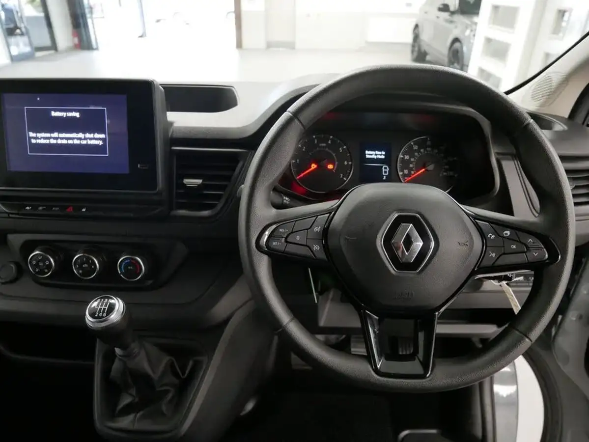 2022-renault-trafic-20dci-sl28-130-business-big-11