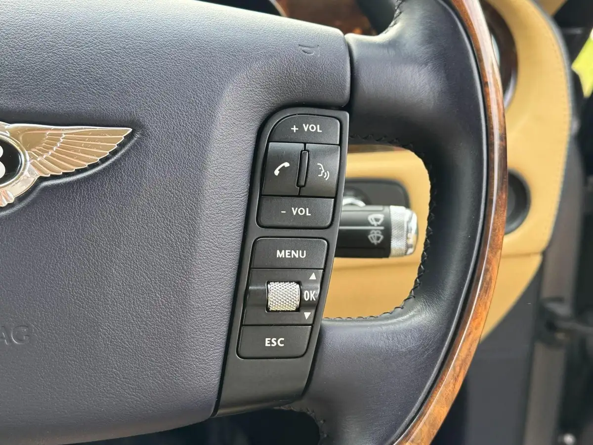 2007-bentley-continental-60-gtc-big-22