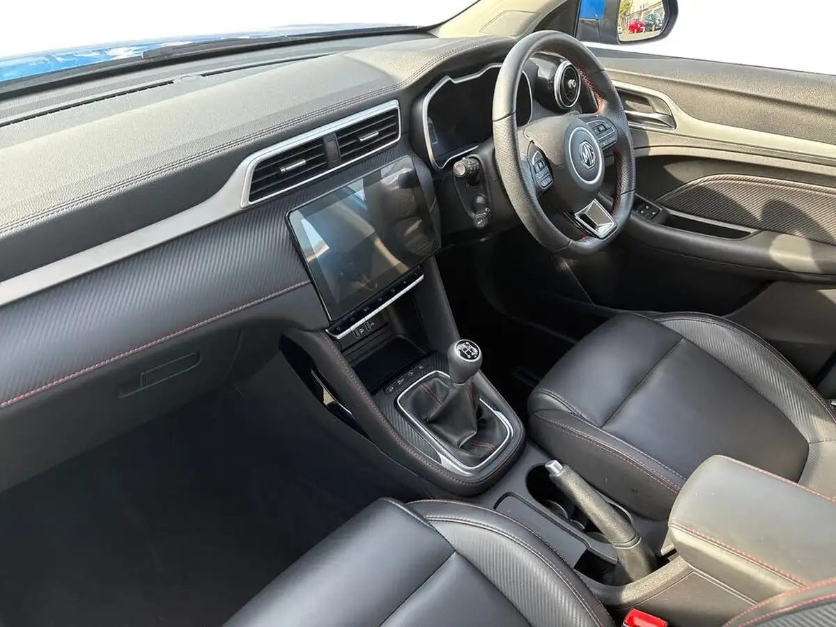 2022-mg-zs-suv-15-vti-tech-exclusive-big-13