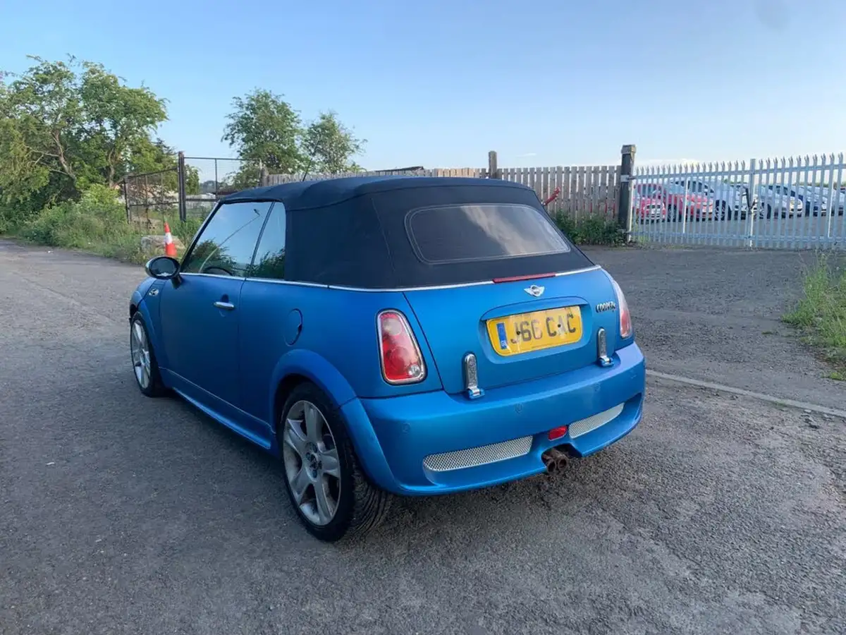 2007-mini-cooper-16-cooper-s-170bhp-convertible-2d-big-2