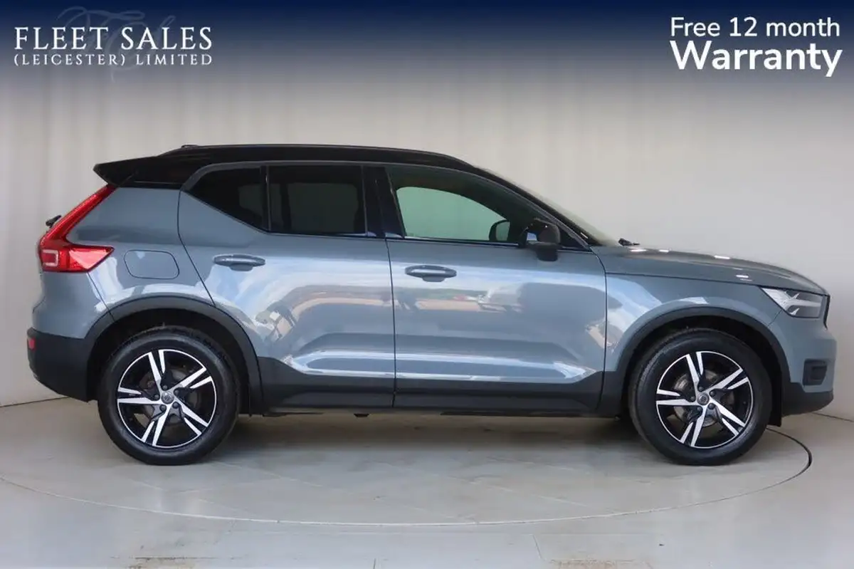 2021-volvo-xc40-15-t3-r-design-161bhp-auto-big-1